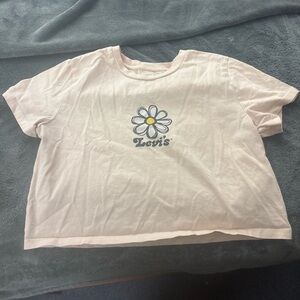 Levi's Light Pink Tee with Daisy Graphic